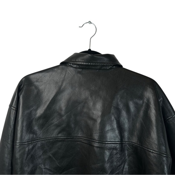 Aritzia Babaton Pelli Faux Leather Button Shirt Jacket Black Size Small Chiccore - Picture 10 of 15